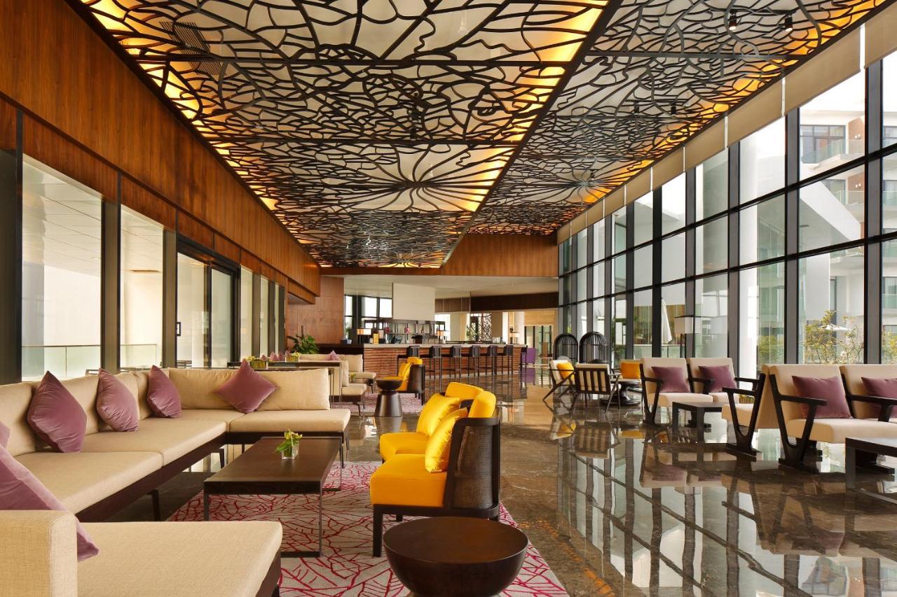 Crowne Plaza Huangshan Taiping Lake, An Ihg Hotel Exteriör bild